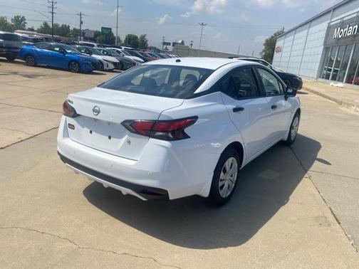 2025 Nissan Versa 1.6 S