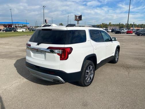 2023 GMC Acadia AWD SLT