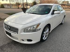 2012 Nissan Maxima SV