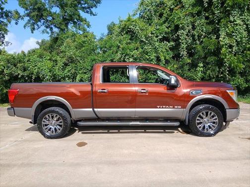 2017 Nissan Titan XD Platinum Reserve