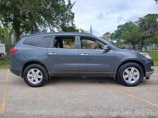 2011 Chevrolet Traverse 2LT