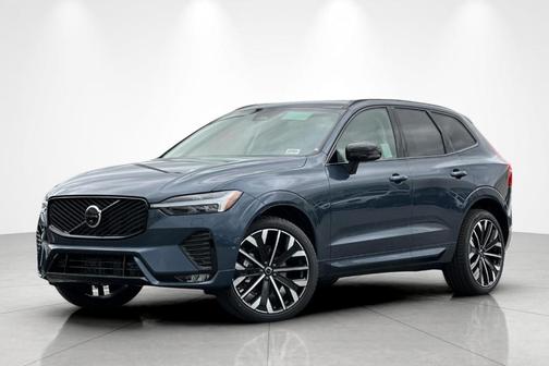2026 Volvo XC60 B5 Ultra