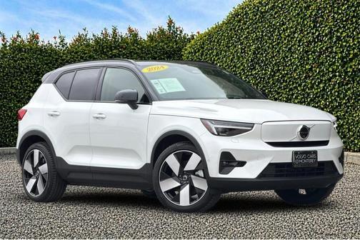 Crystal White 2024 Volvo XC40 Recharge Pure Electric Twin Ultimate