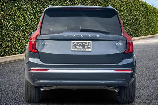 Denim Blue Metallic 2026 Volvo XC90 B5 Plus 7-Seater