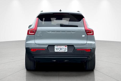 2024 Volvo XC40 Recharge Pure Electric Ultimate