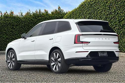 White 2026 Volvo EX90 TWIN MOTOR PERFORMANCE ULTRA