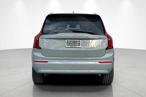 2026 Volvo XC90 B6 Ultra 7-Seater