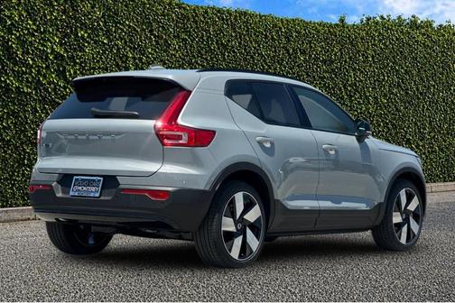 Gray Metallic 2026 Volvo EX40 Single Motor Extended Range Plus
