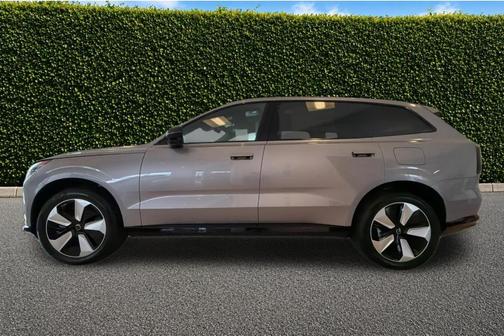 Aurora Blue 2026 Volvo EX90
