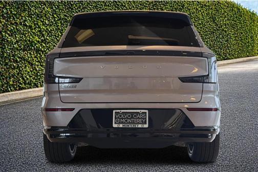 Aurora Blue 2026 Volvo EX90