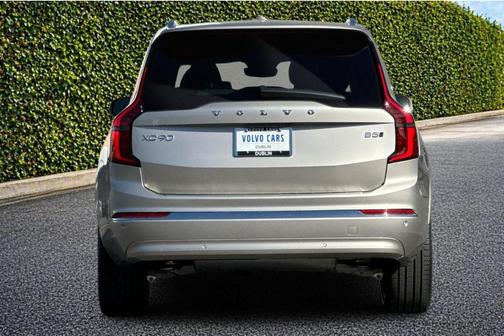 Bright 2026 Volvo XC90 B5 Ultra 7-Seater
