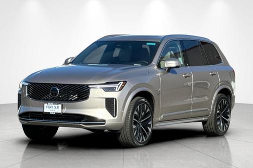 2026 Volvo XC90 B5 Ultra 7-Seater