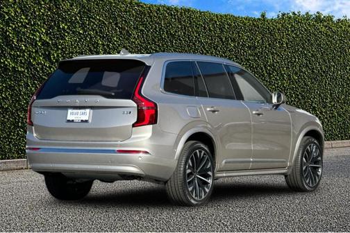 Bright 2026 Volvo XC90 B5 Ultra 7-Seater