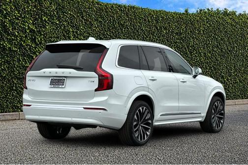 Crystal White 2025 Volvo XC90 Plug-In Hybrid T8 Plus 7-Seater