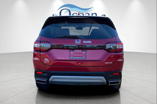 2024 Honda Pilot Touring 8-Passenger