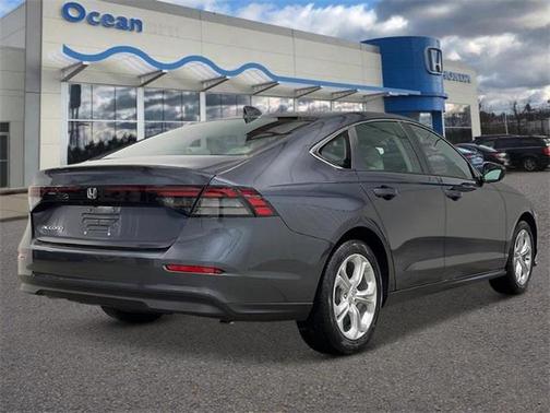 2025 Honda Accord LX 1.5T