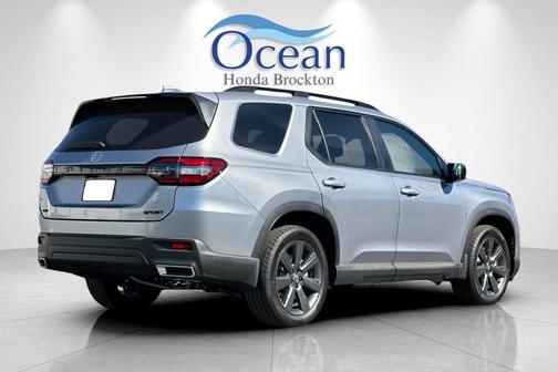 2025 Honda Pilot Sport