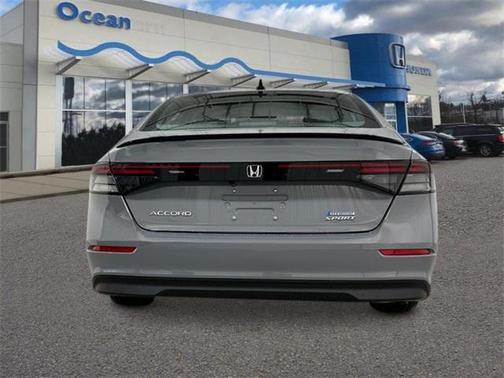 2025 Honda Accord Hybrid Base