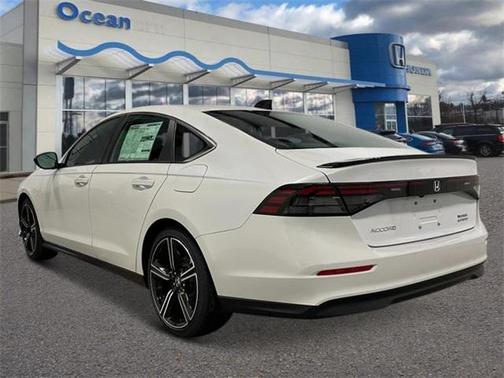 2025 Honda Accord Hybrid Base
