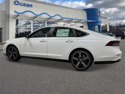 2025 Honda Accord Hybrid Base