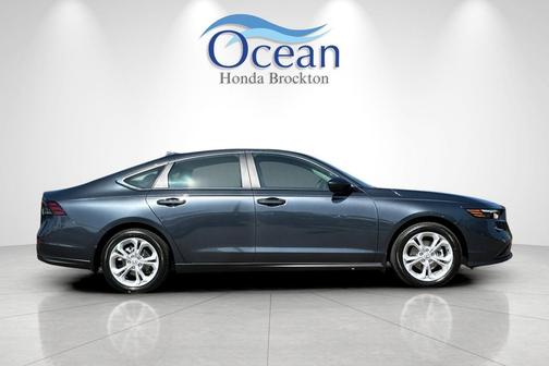 2025 Honda Accord LX 1.5T