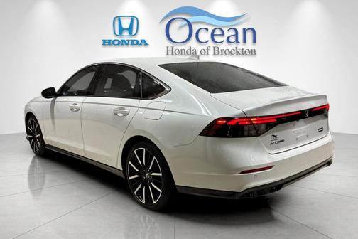2023 Honda Accord Hybrid Touring