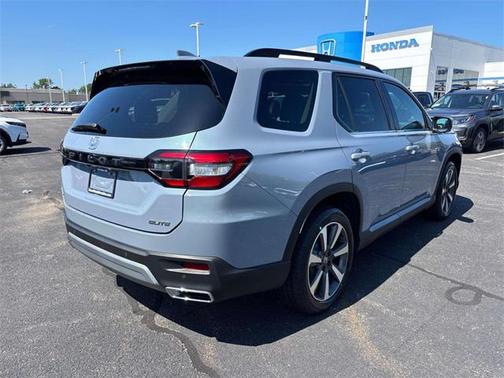 2023 Honda Pilot AWD Elite