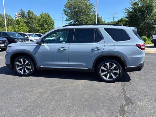 2023 Honda Pilot AWD Elite