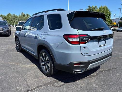 2023 Honda Pilot AWD Elite