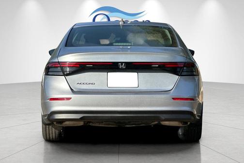 2025 Honda Accord LX 1.5T