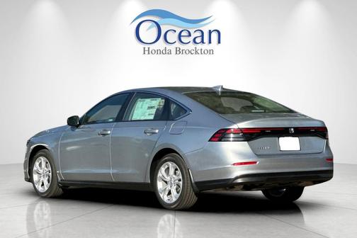 2025 Honda Accord LX 1.5T