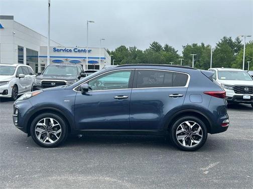 2022 Kia Sportage EX