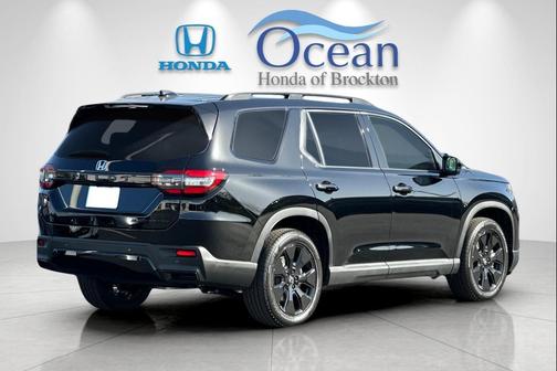 2026 Honda Pilot Black Edition