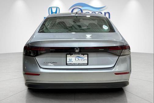 2023 Honda Accord LX 1.5T