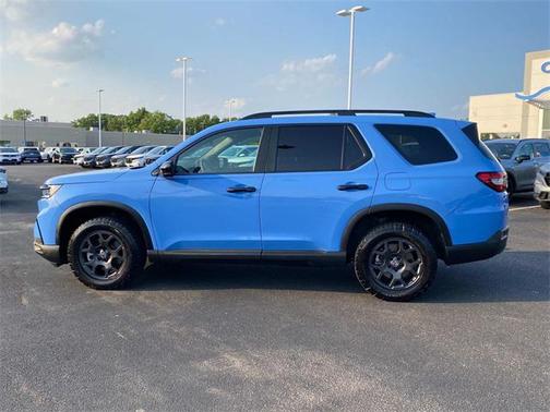 2025 Honda Pilot TrailSport