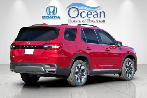 2026 Honda Pilot Touring 8-Passenger