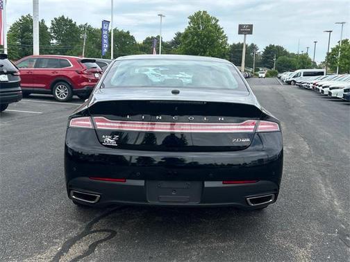 2016 Lincoln MKZ Base