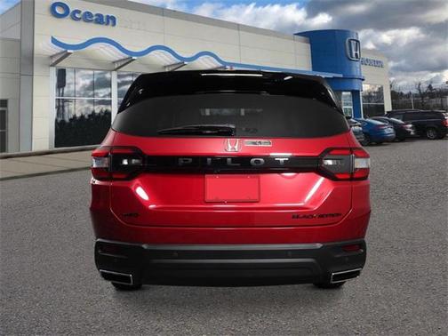 2025 Honda Pilot Black Edition