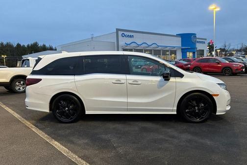 2023 Honda Odyssey Sport