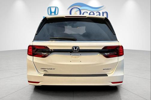2023 Honda Odyssey Sport