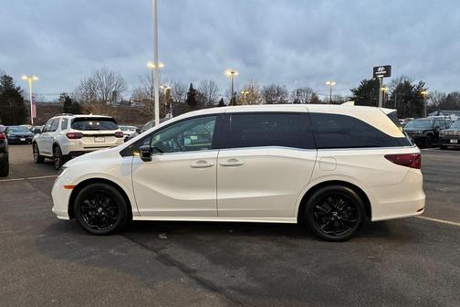 2023 Honda Odyssey Sport