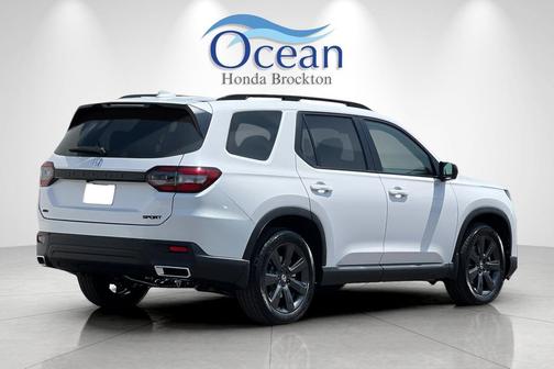 2025 Honda Pilot Sport
