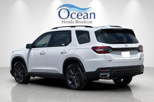 2025 Honda Pilot Sport