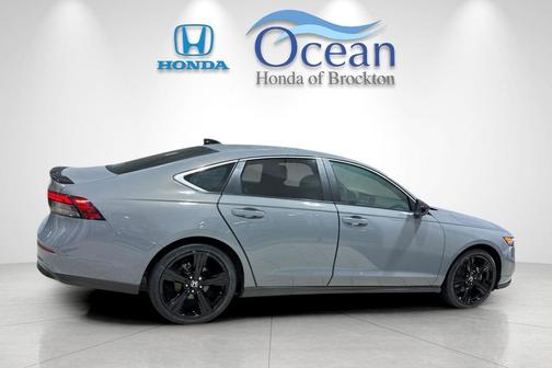 2023 Honda Accord Hybrid Base