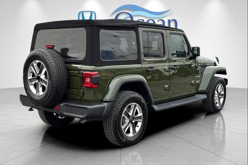 2022 Jeep Wrangler Unlimited Sahara