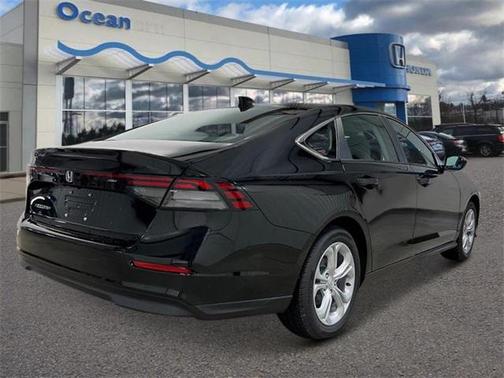 2025 Honda Accord LX 1.5T
