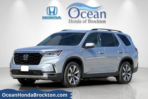 2025 Honda Pilot Touring 8-Passenger