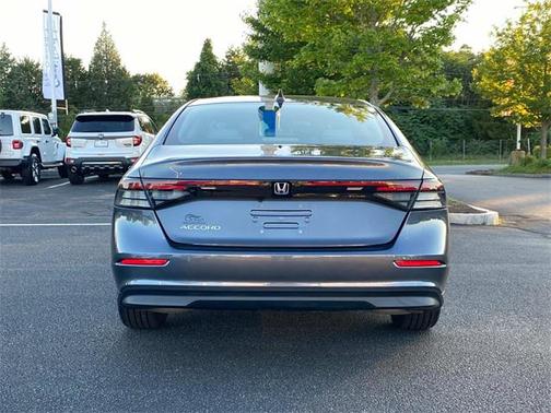 2024 Honda Accord LX 1.5T
