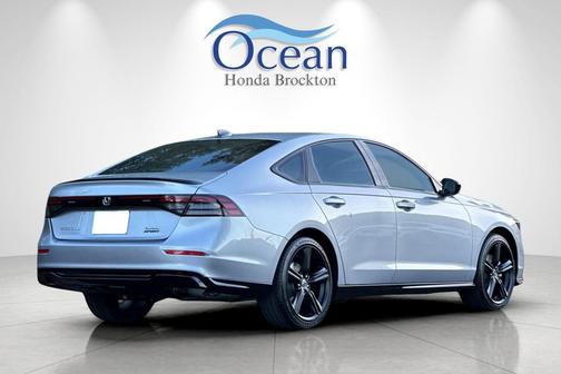 2025 Honda Accord Hybrid Base