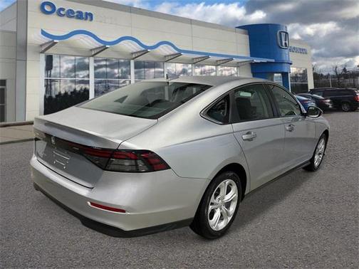 2025 Honda Accord LX 1.5T